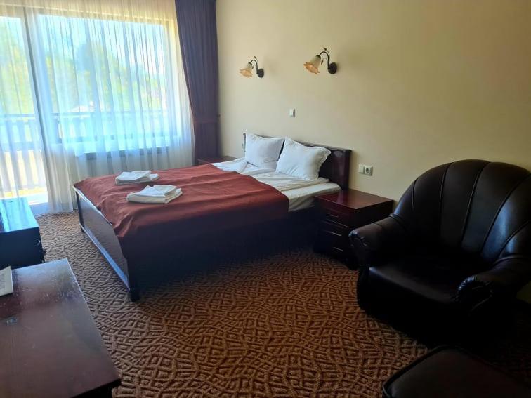 טריאבנה Family Hotel Bela מראה חיצוני תמונה